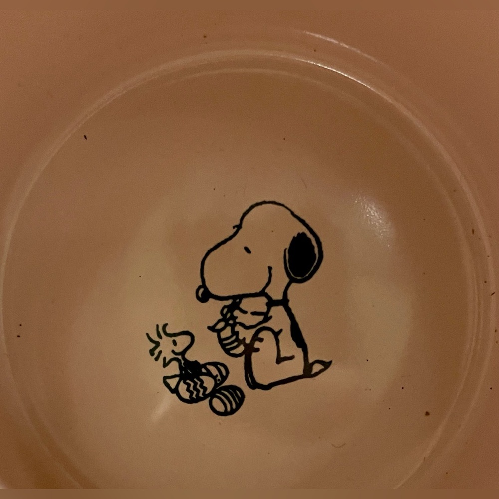 Peanuts Snoopy Easter oversized mug pink white - Picture 3 of 5